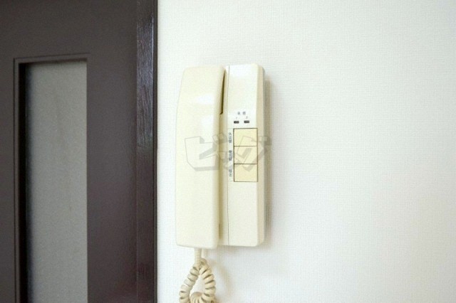 インターホン