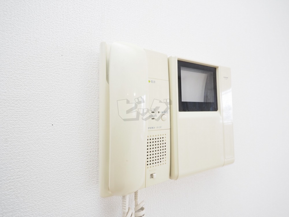 インターホン