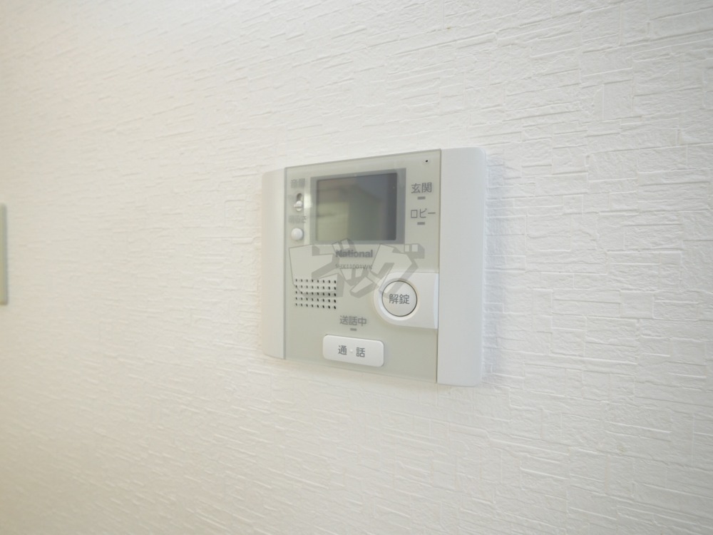 インターホン