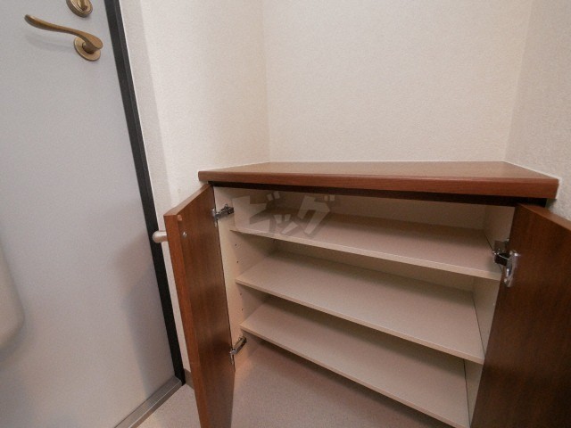 玄関収納