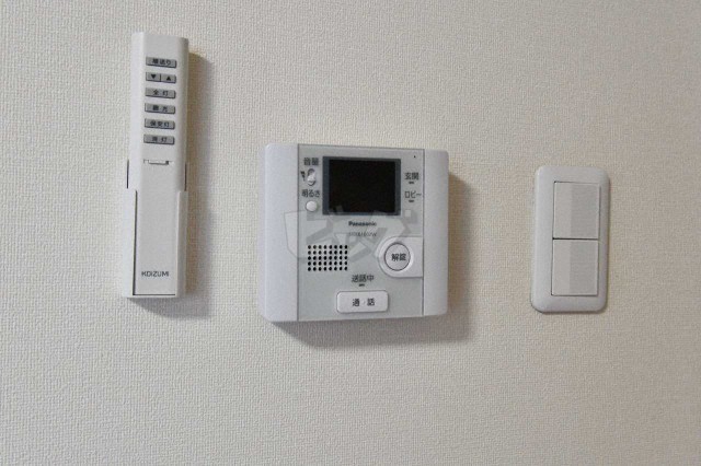 インターホン