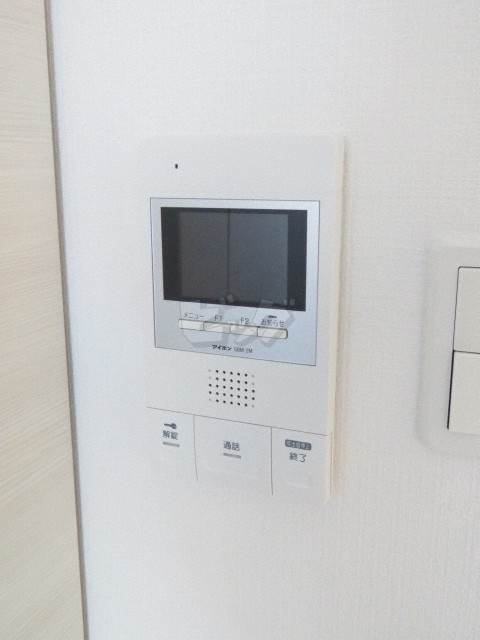 インターホン