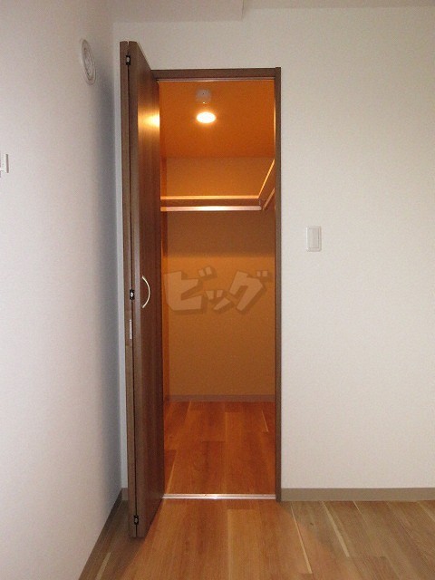 ウォークインクローゼット