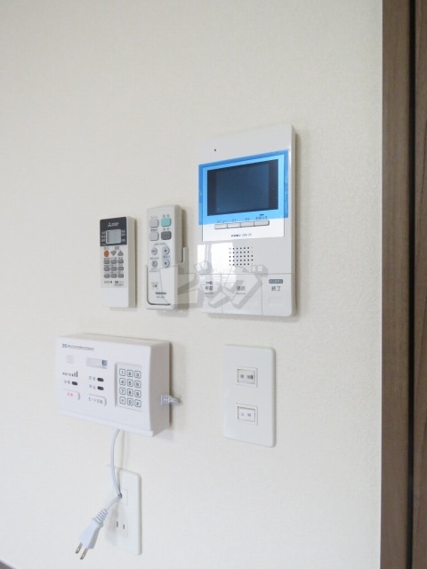 インターホン