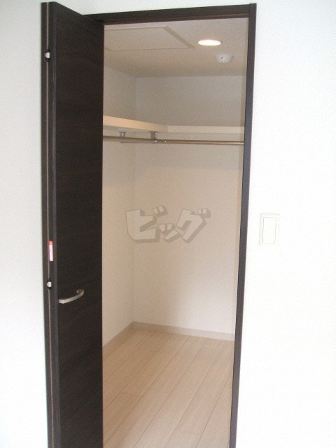 ウォークインクローゼット