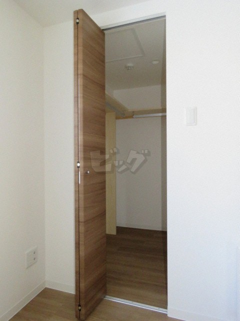 ウォークインクローゼット