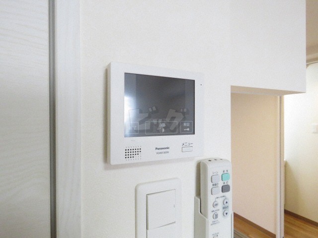 インターホン