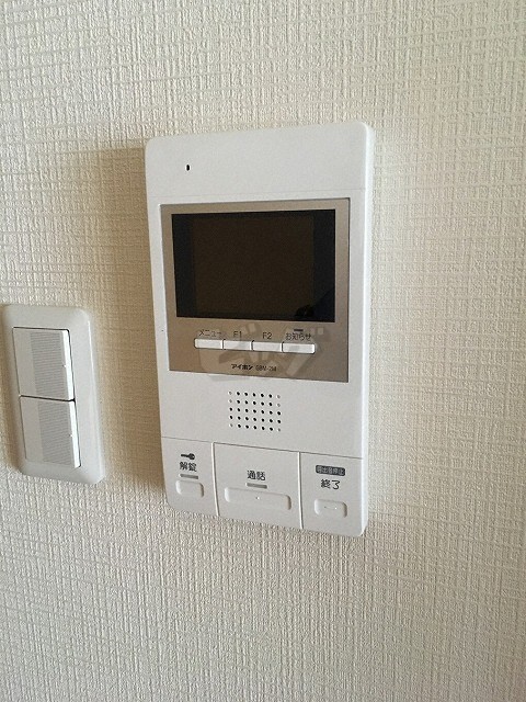 インターホン