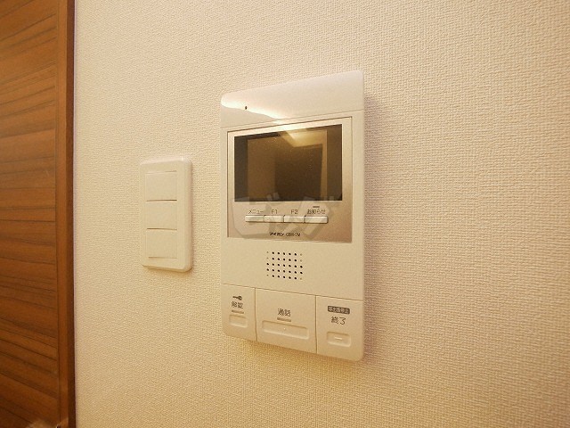 インターホン