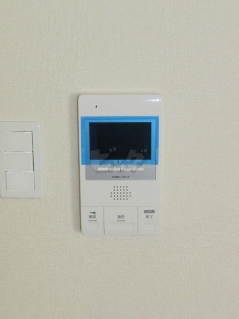 インターホン