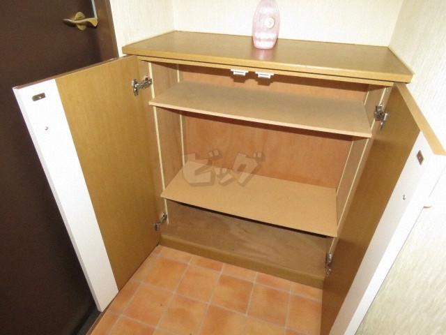 玄関収納