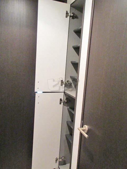 玄関収納
