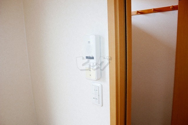 インターホン