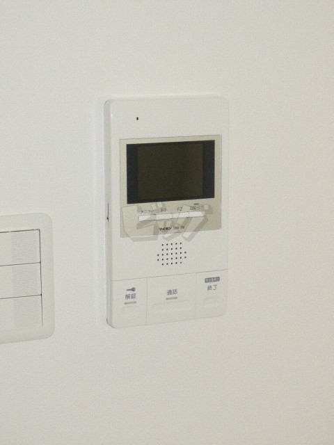 インターホン