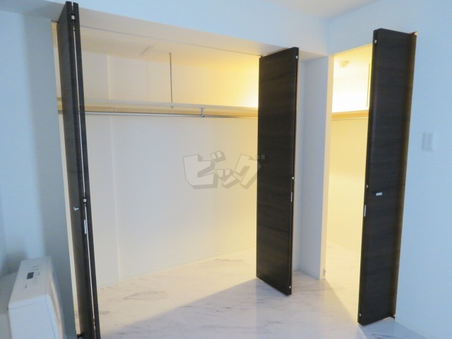 ウォークインクローゼット