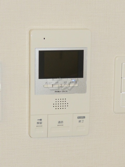 インターホン