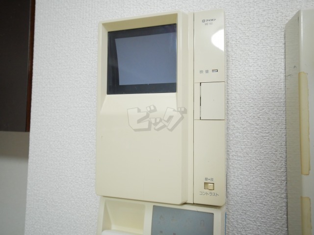 インターホン