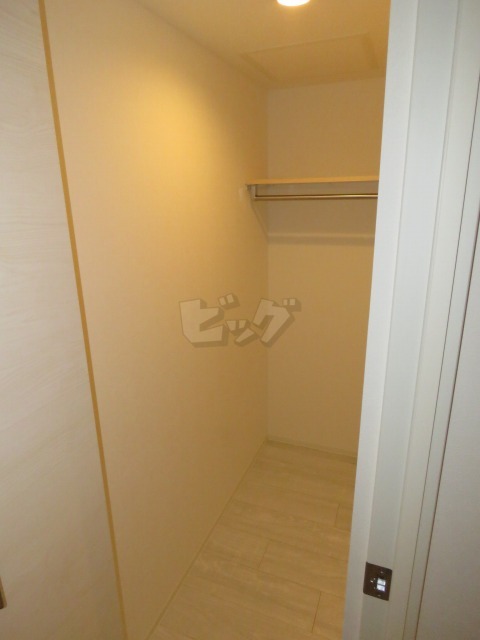 ウォークインクローゼット