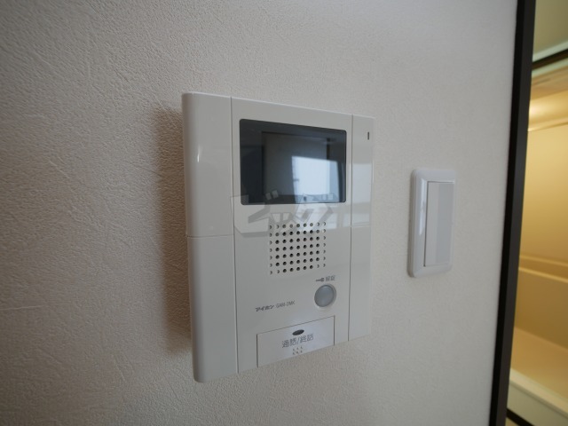 インターホン