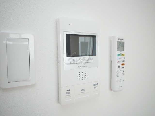 インターホン