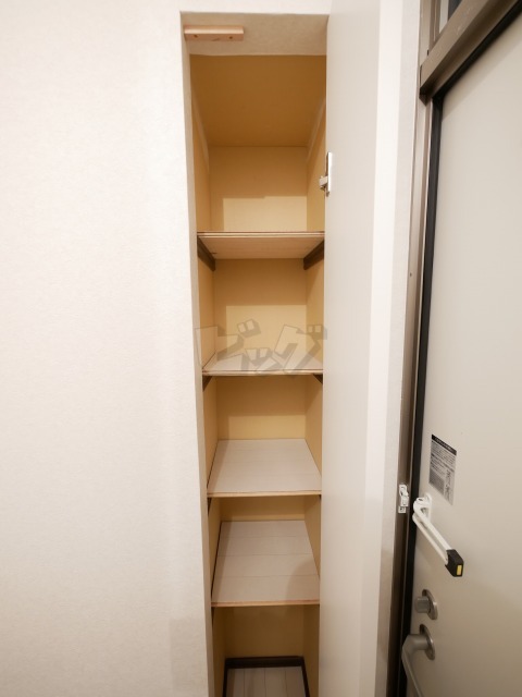 玄関収納