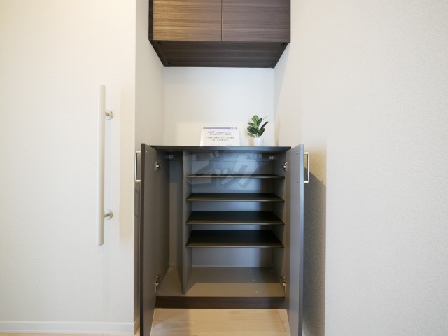 玄関収納