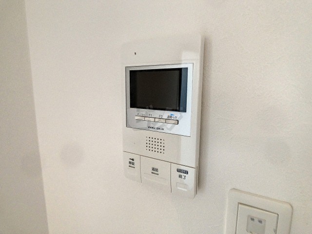 インターホン