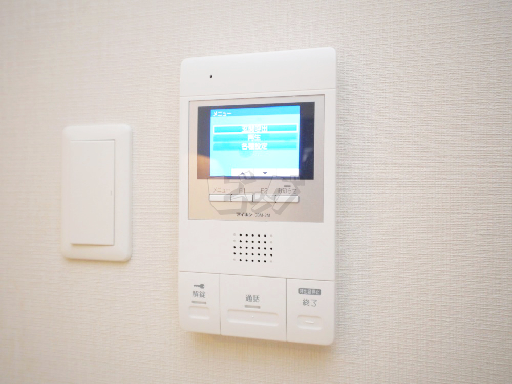 インターホン