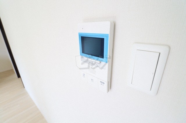 インターホン