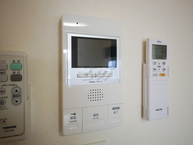 インターホン