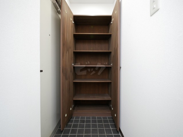 玄関収納