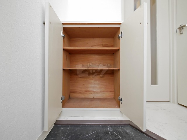 玄関収納