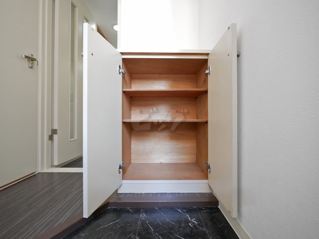 玄関収納