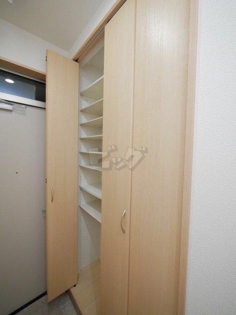 玄関収納