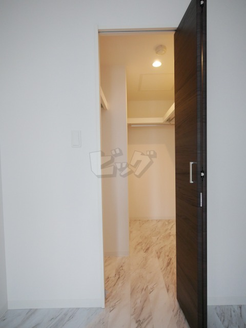 ウォークインクローゼット