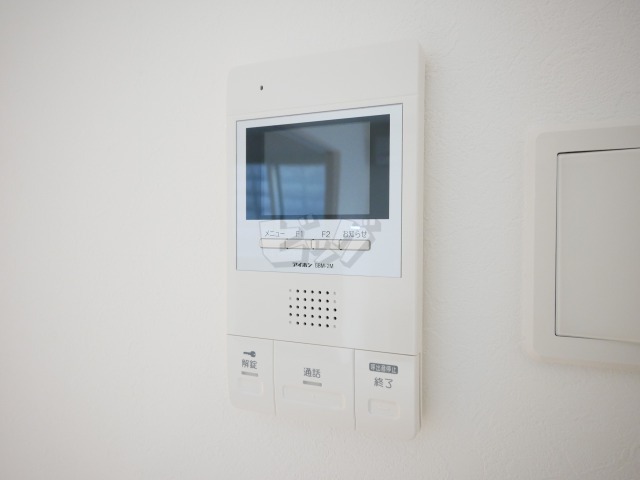 インターホン