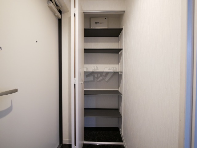 玄関収納