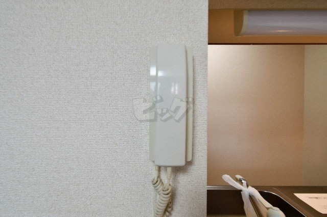 インターホン