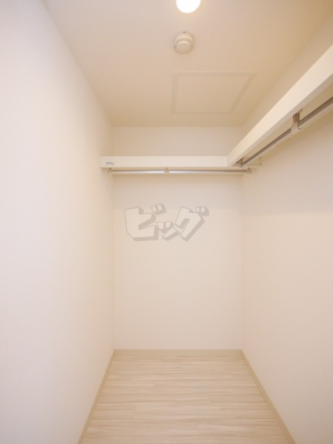 ウォークインクローゼット