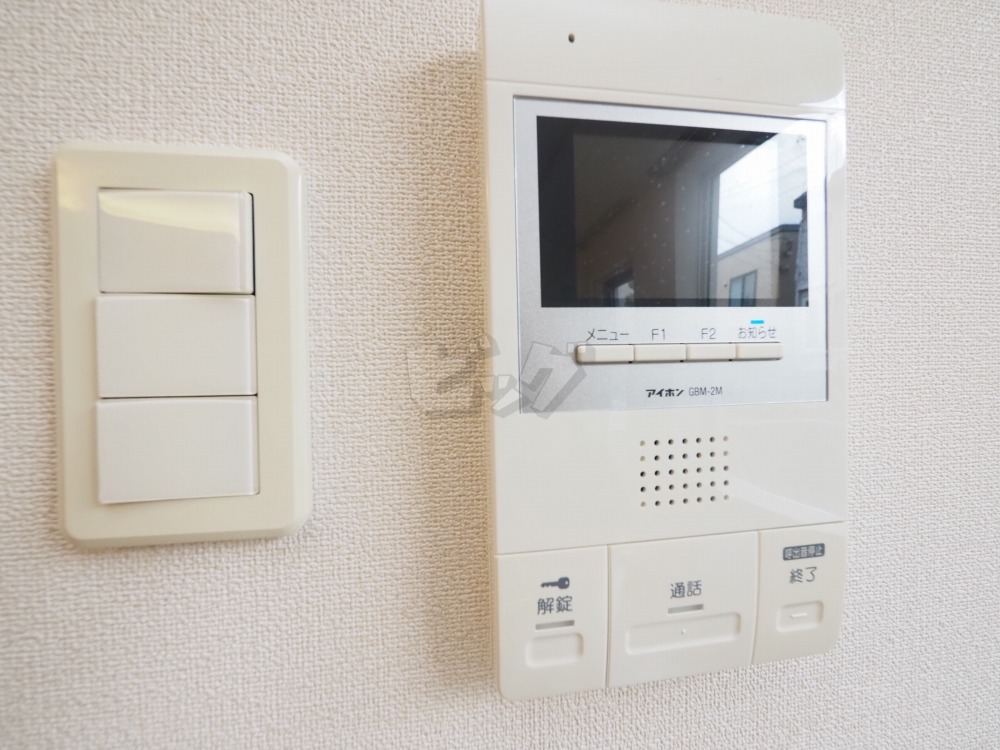 インターホン
