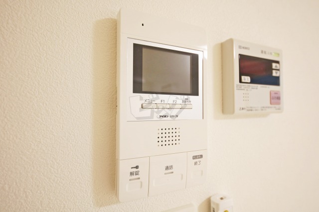 インターホン