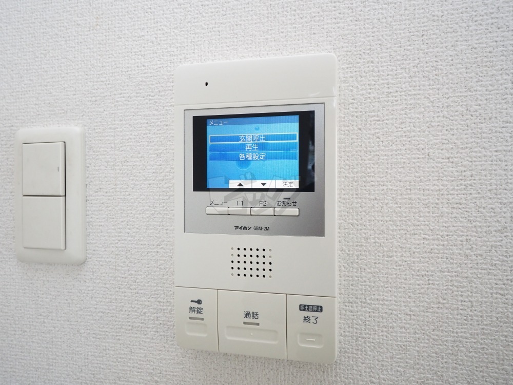 インターホン