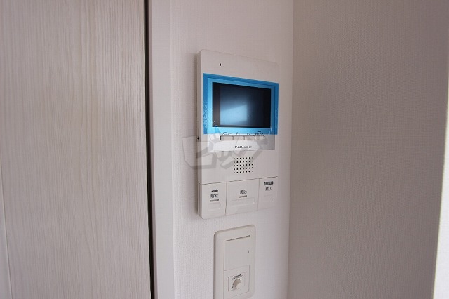 インターホン