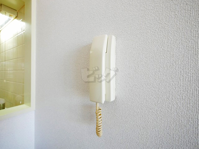 インターホン
