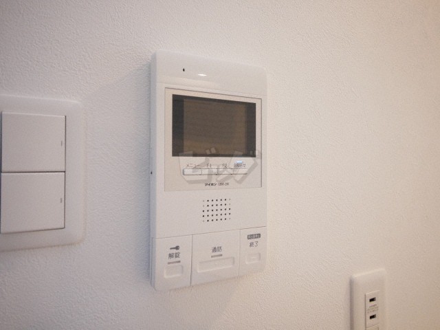 インターホン