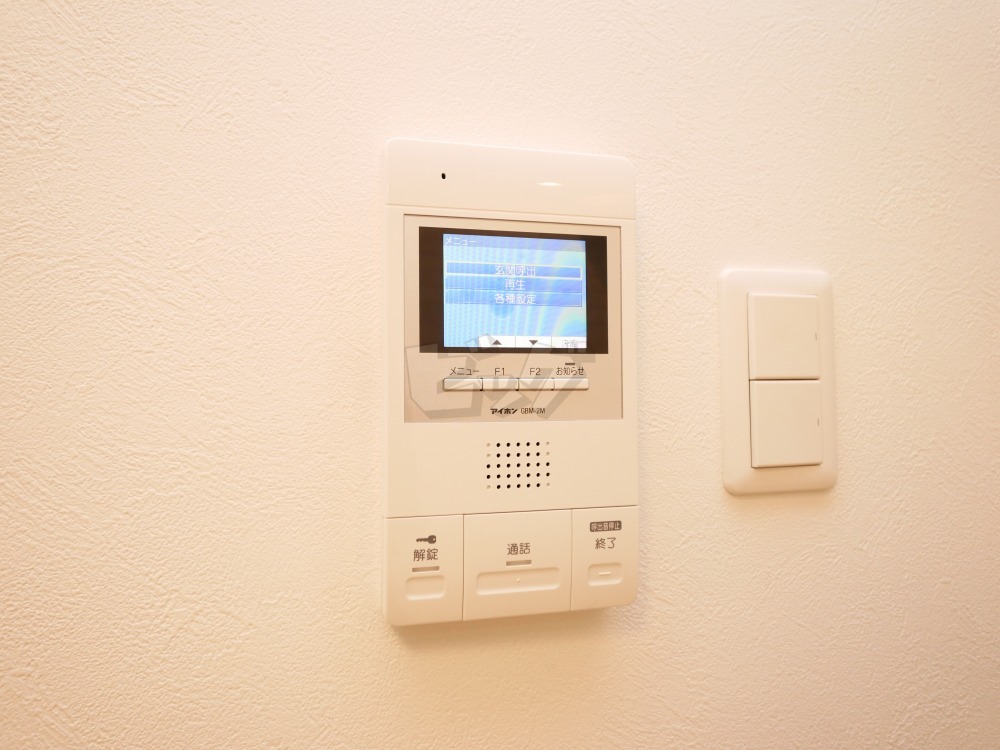 インターホン