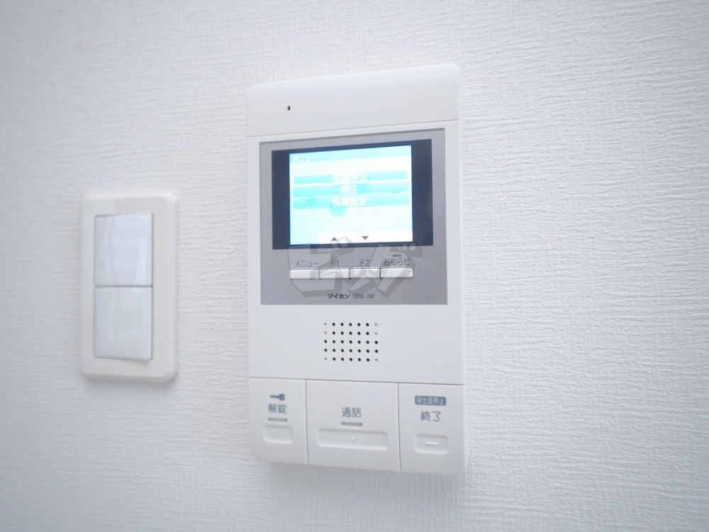 インターホン