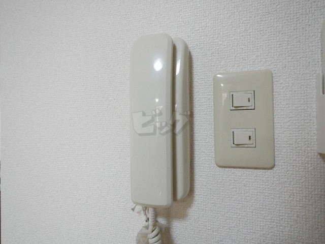 インターホン