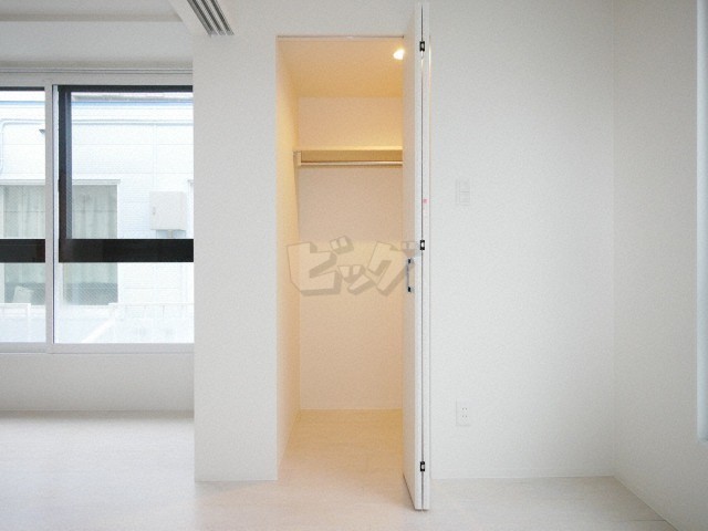 ウォークインクローゼット