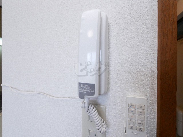 インターホン